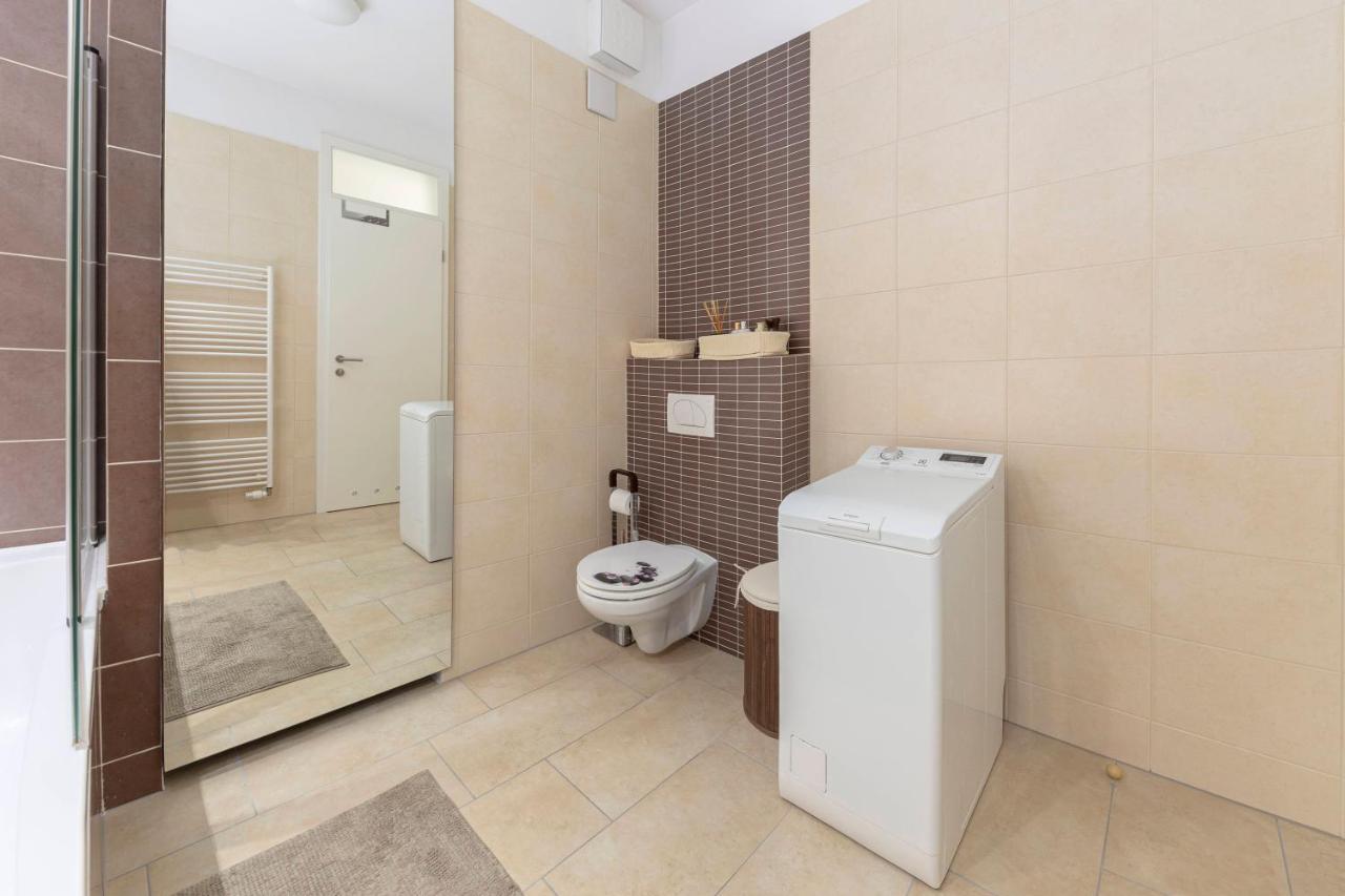 Sunee Apartment Kranjska Gora Buitenkant foto